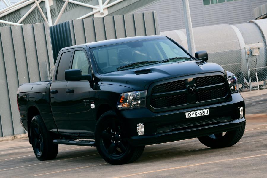  Ram 1500 Express Black Pack Quad Cab (DS) 2019 года  (AU) (фото 1 из 18)